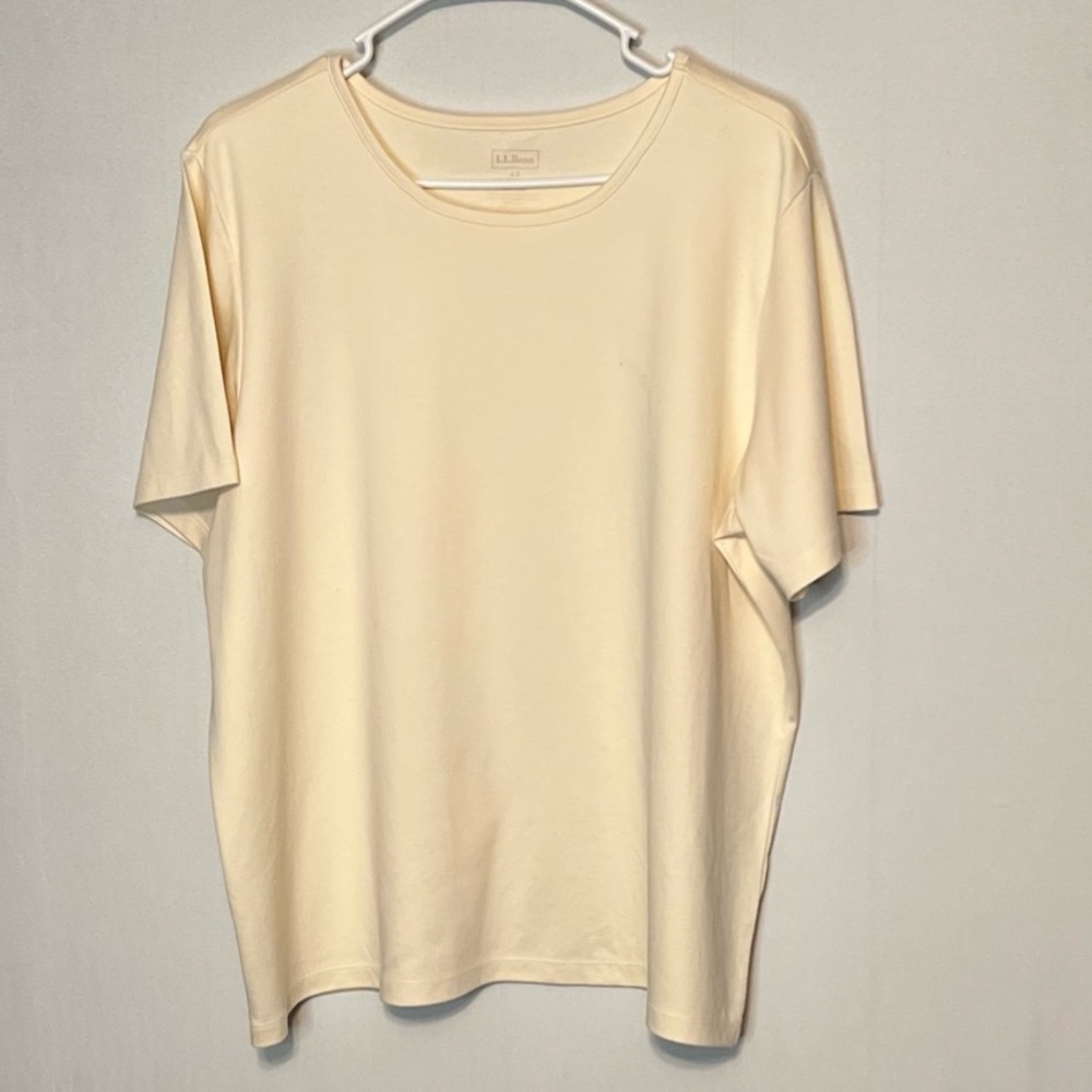LL Bean Women's Size 1X  100% Supima Cotton Scoop Neck Short Sleeve T-Shirt.